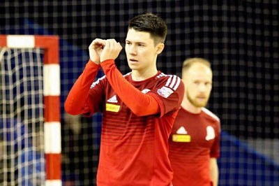 Футболист из Забайкалья перешел в "Дину"